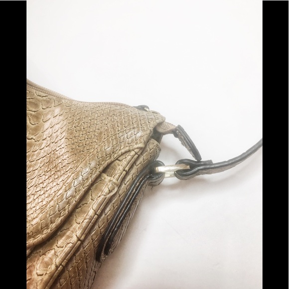 Liz Claiborne animal print shoulder handbag - Picture 3 of 8